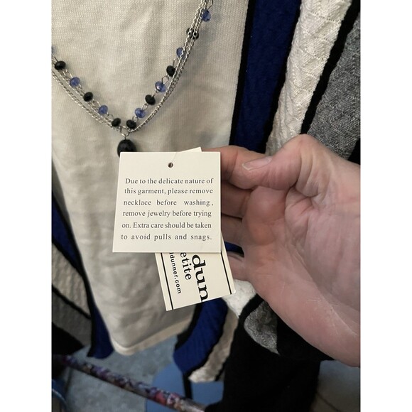 Alfred Dunner Ladies Long Sleeved 1-piece Sweater & Shirt  W/Necklace Petite Sm - Picture 6 of 8